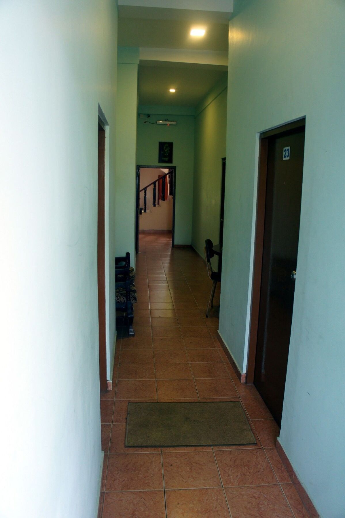 אונה ואטונה Sam'S Guest House מראה חיצוני תמונה