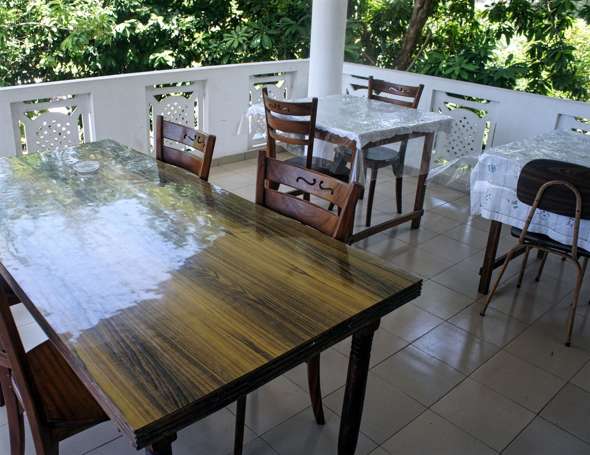 אונה ואטונה Sam'S Guest House מראה חיצוני תמונה